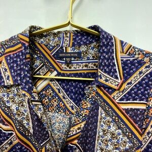 Multicolored dress/Button down caller/Long sleeves 21in/waste 37in /size M